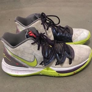 Kyrie 5 Mamba Mentality